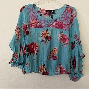 Boho Star Scene Cropped Top Small floral blue crop flowy top BELL SLEEVE